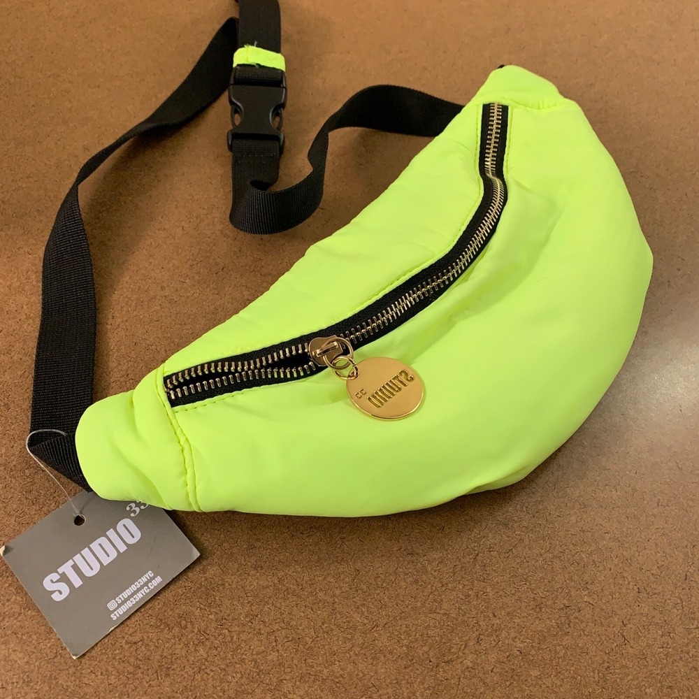 Studio 33 Adult One Size Adjustable Neon Yellow Shook Puffer Belt Bag NWT